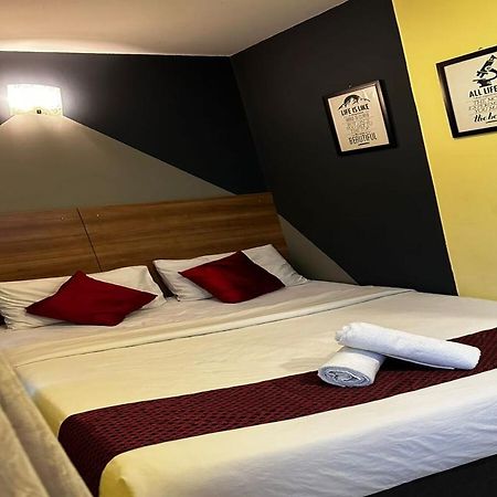 T-Hotel Mont Kiara Κουάλα Λουμπούρ Εξωτερικό φωτογραφία